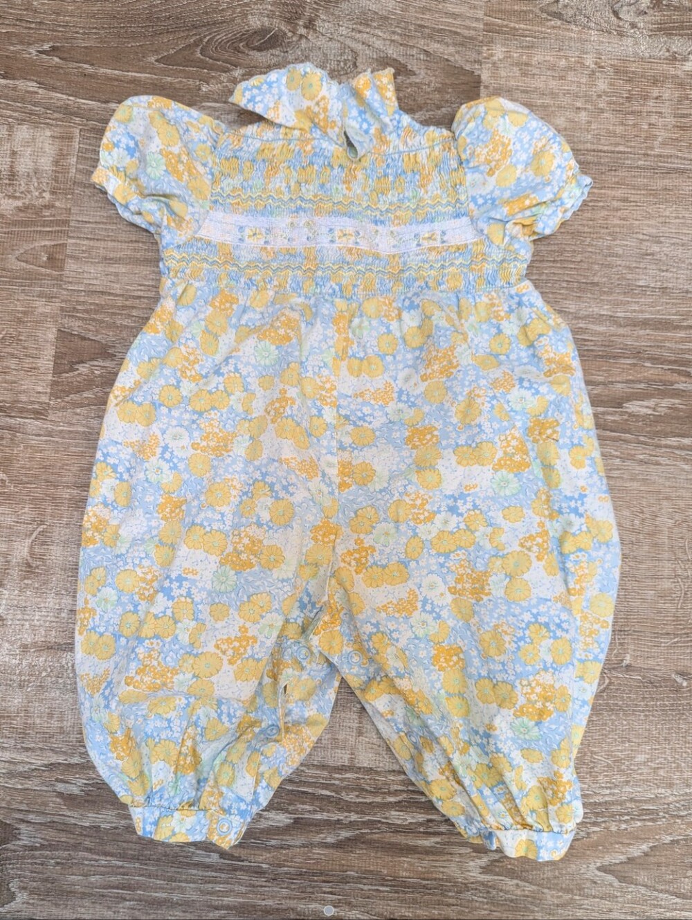 VTG Rose Cottage Blue Yellow Floral Smocked Bubble Romper Size 6-9 Months